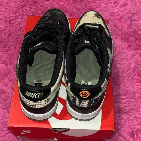 **SOLD**Nike Dunk Low Crazy Mult-Camo Sneakers - Picture 4 of 5
